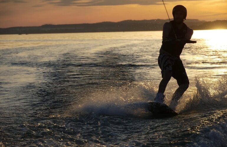 Les sports nautiques à découvrir cet été